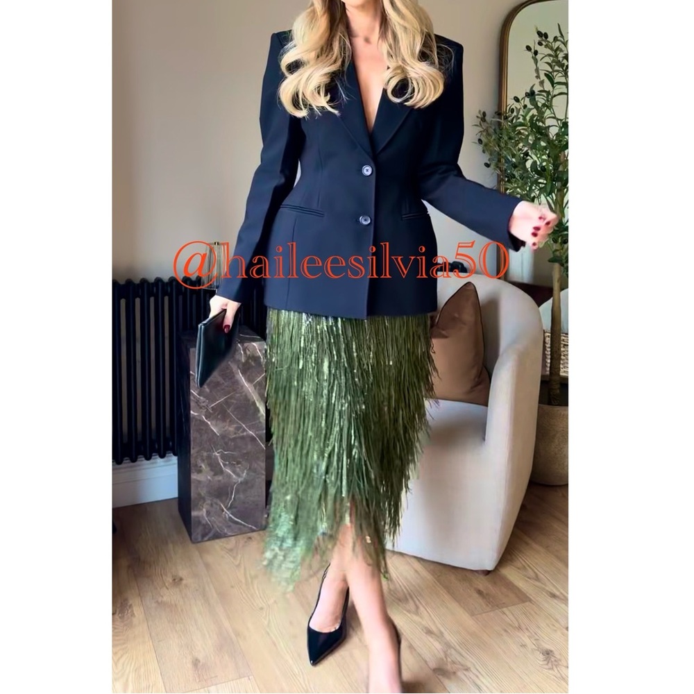 Zara ZW COLLECTION LIMITED EDITION FRINGED SEQUIN SKIRT - Picture 4 of 11